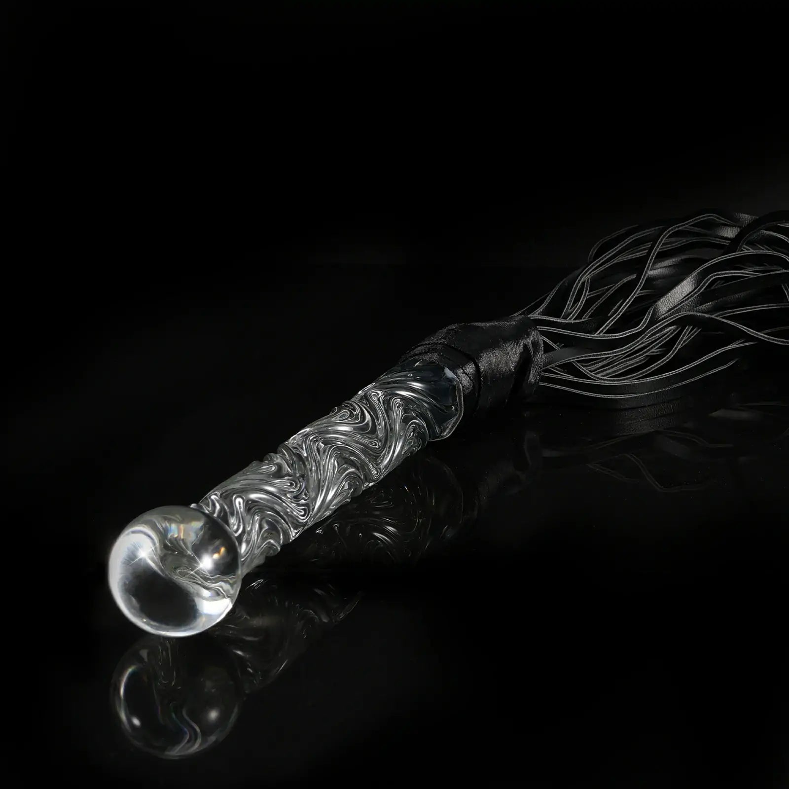 9.1-inch Spiral-Textured Glass Dildo with Whip Design